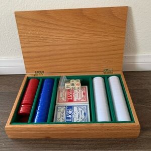 Travel poker chips set